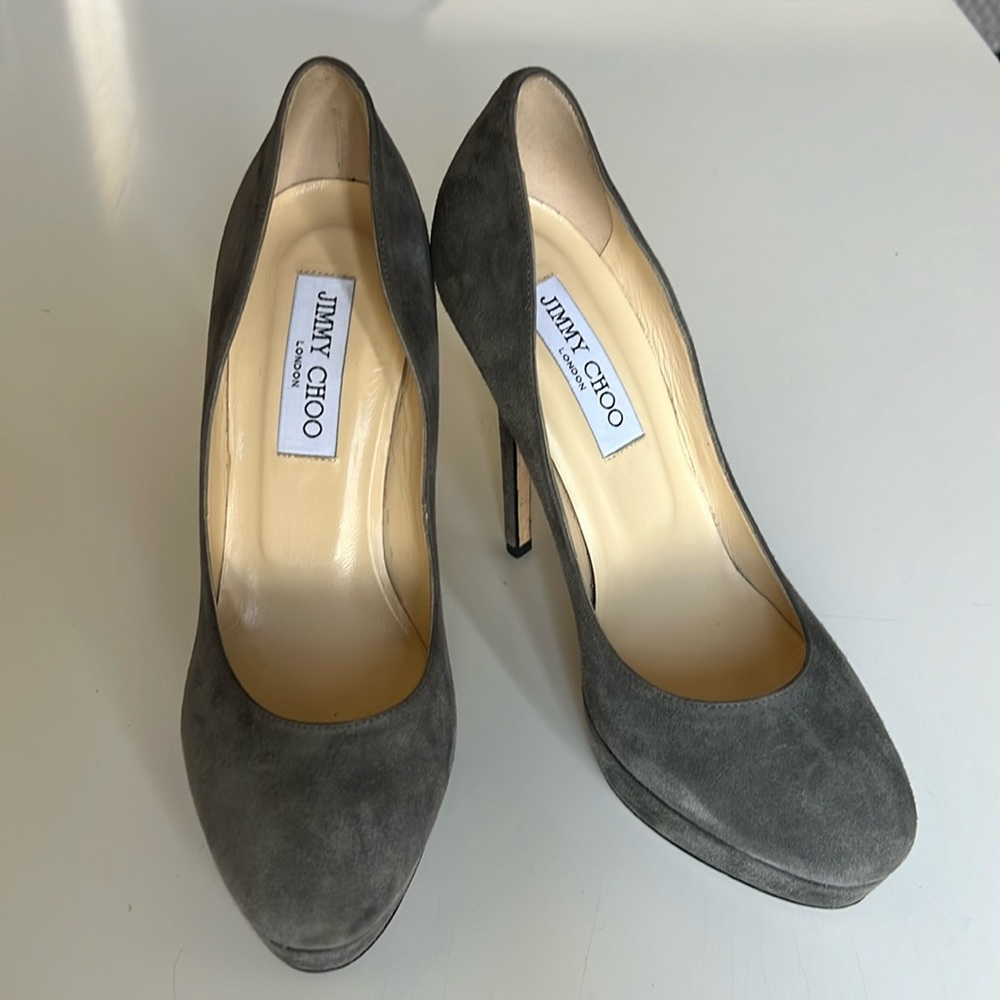 Jimmy Choo Grey Suede platform pump